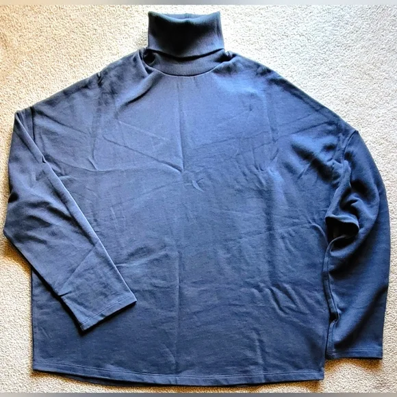 ASOS Sweatshirt - Picture 2 of 5